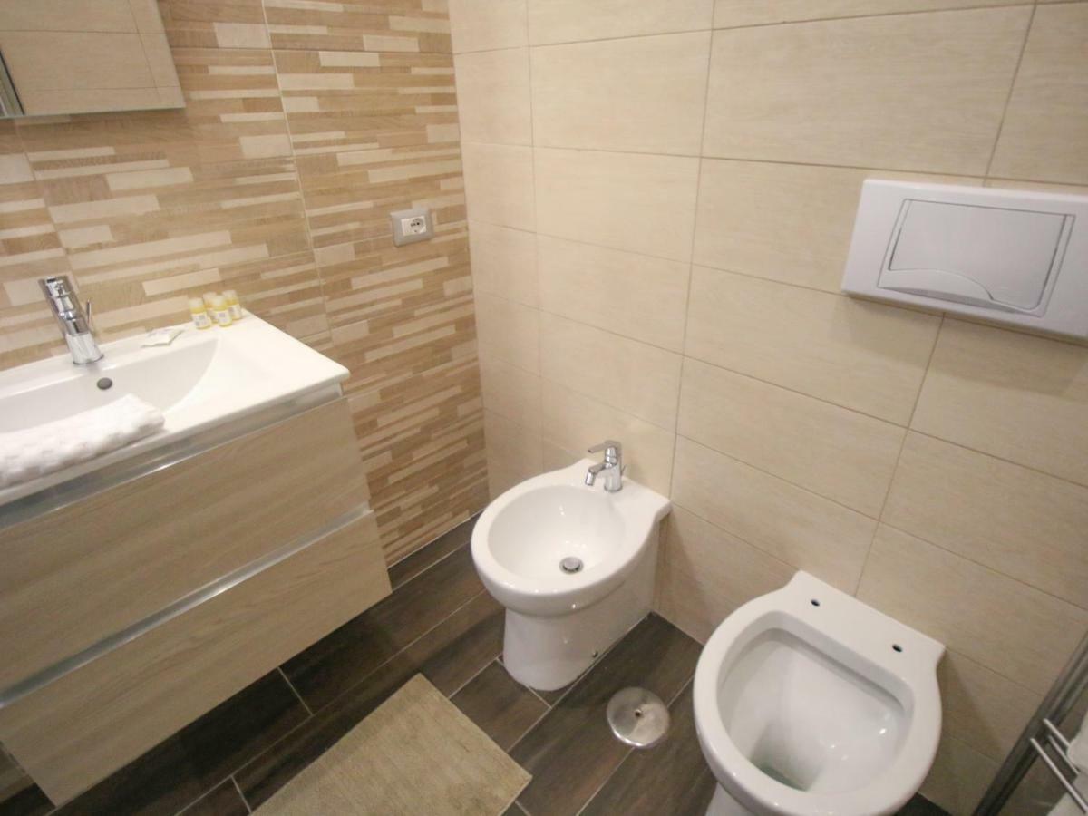 B&B Pisadog 那不勒斯 外观 照片