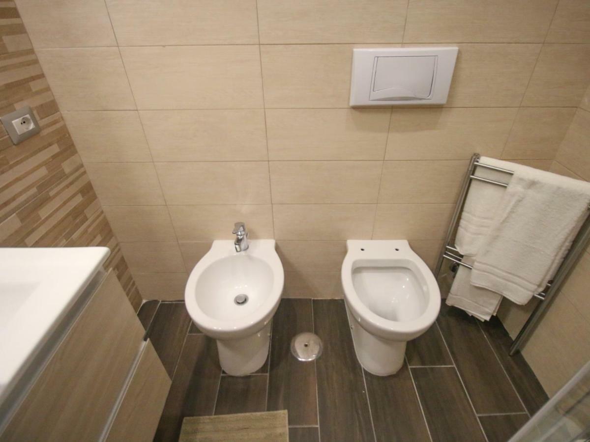 B&B Pisadog 那不勒斯 外观 照片